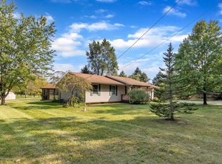 2249 S Waverly Rd, Eaton Rapids, MI 48827