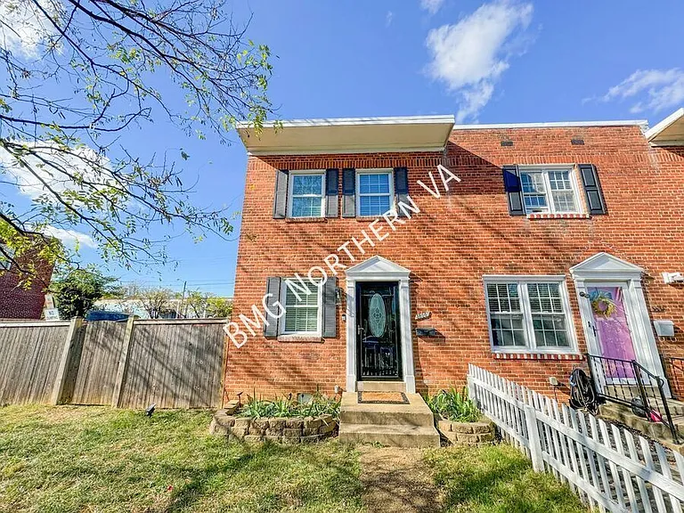 3800 Edison St — Photo 1