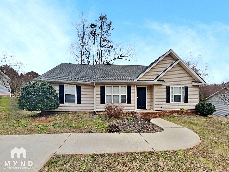 1st image of 3440 Autumn Dr