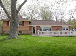 45174 Lake Dr, Decatur, MI 49045