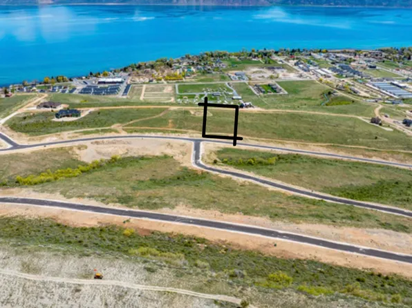 404 Ridge Rd, Logan, UT 84321