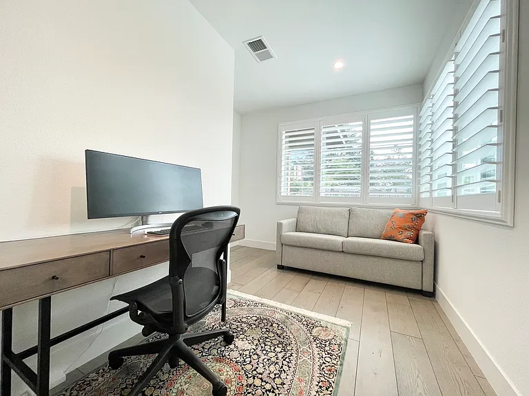 15036 Briggs Ct — Photo 8