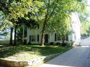 216 N Riverside Dr, Ames, IA 50010
