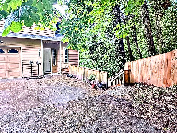 2nd image of 6218 SW View Point Ter #B