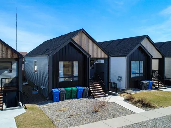 314 W Uplands Blvd N, Lethbridge, AB T1H 7C7