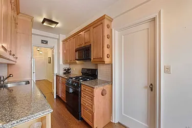 Sold by Realty Connect USA