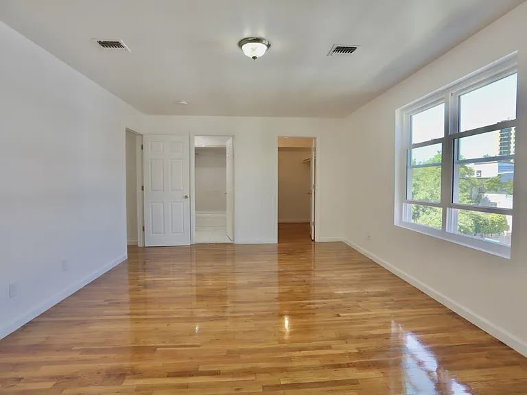 6207 Newkirk Ave #2 — Photo 22