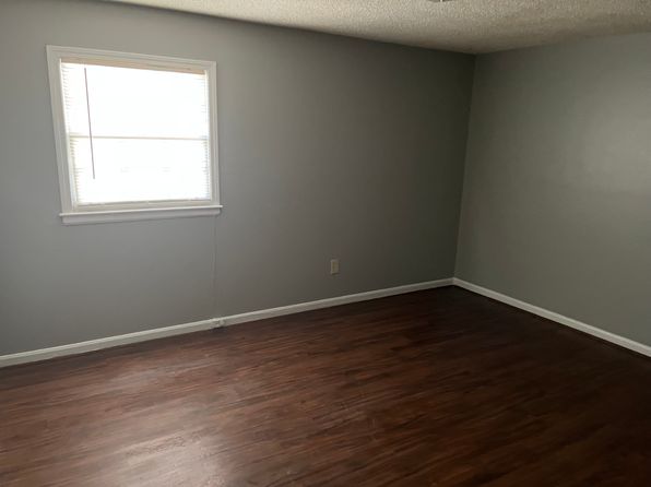 212 Richardson St #B