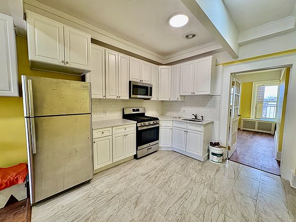 4th image of 1958 Coney Island Ave Floor 3