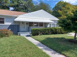 8074 Driftwood Dr, Norfolk, VA 23518