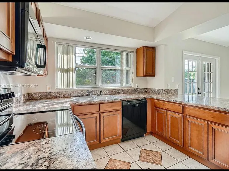 3309 SW Frankford St — Photo 17