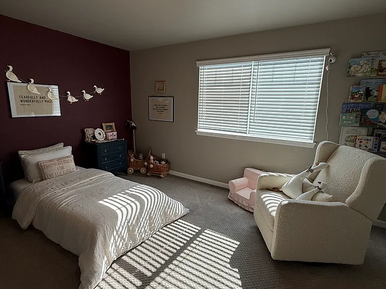 405 Ash St — Photo 10