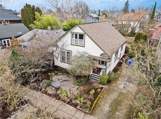 3739 SE Main St, Portland, OR 97214