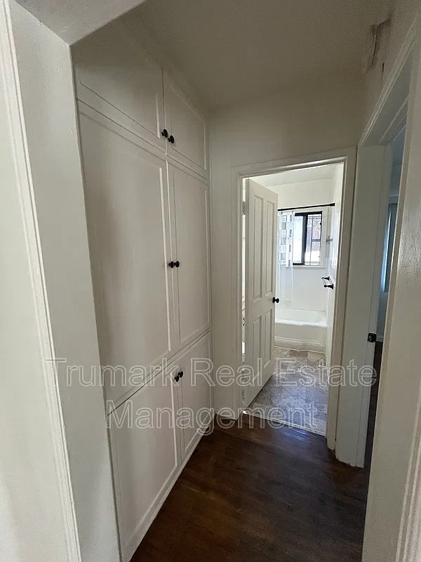 1 bed, 1.0 bath, $1,950 — Photo 3