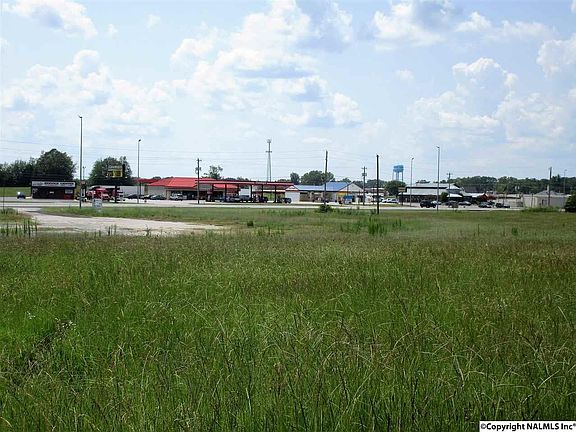 4th image of 16288 Al Highway 157