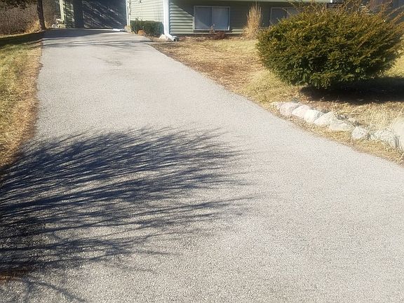 4th image of 2372 N Irene Dr