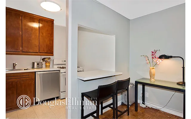 Sold by Douglas Elliman | media 5