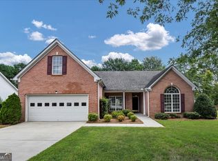 2980 Meadow Gate Way, Loganville, GA 30052