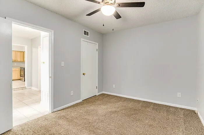 1025 Sable Dr #A — Photo 16