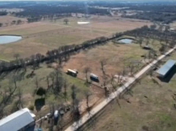 3647 Trails End Rd, Burleson, TX 76028