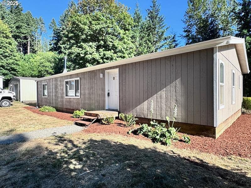 2nd image of 35543 SE Crescent Rd