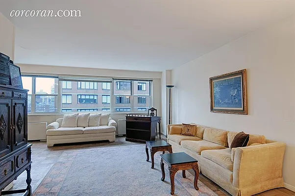 Sold by Corcoran | media 15