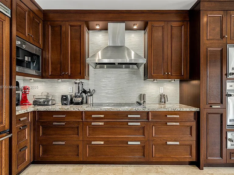 2331 Fisher Island Dr #4301 — Photo 18