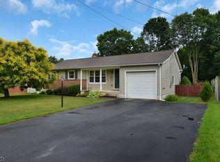 714 Youngs Rd, Phillipsburg, NJ 08865