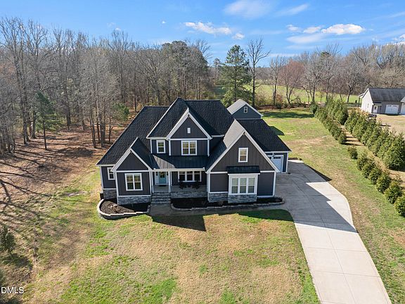 3rd image of 2416 Eddie Howard Rd
