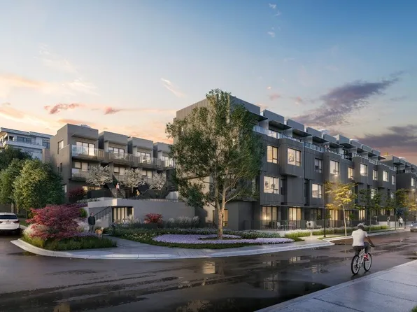 602 E 2nd St #136, North Vancouver, BC V7L 1E3