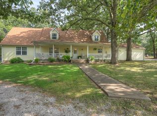 14268 Burr Oak Rd, Carthage, MO 64836
