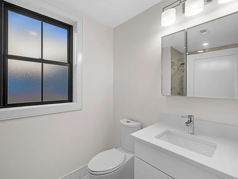 279 Lamartine St #PENTHOUSE — Photo 12