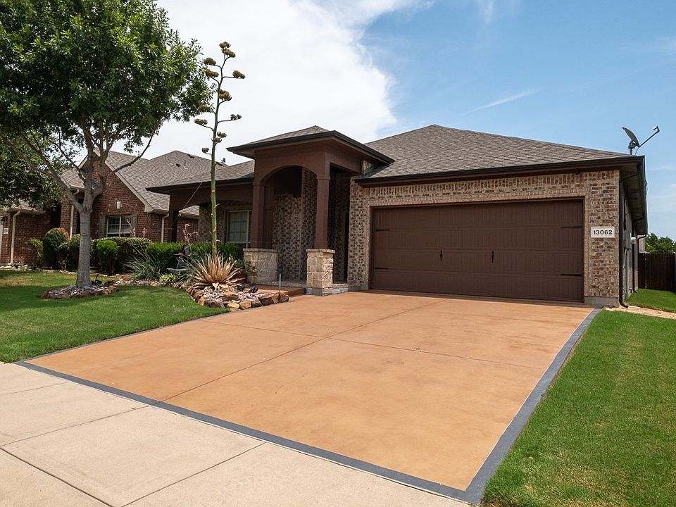 1st image of 13062 Red Robin Dr