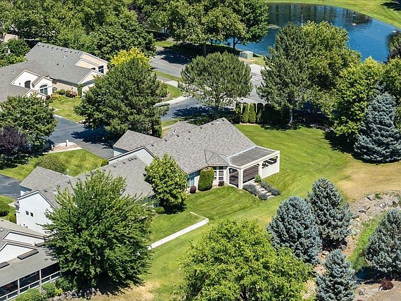 4th image of 2541 Prestwick Dr