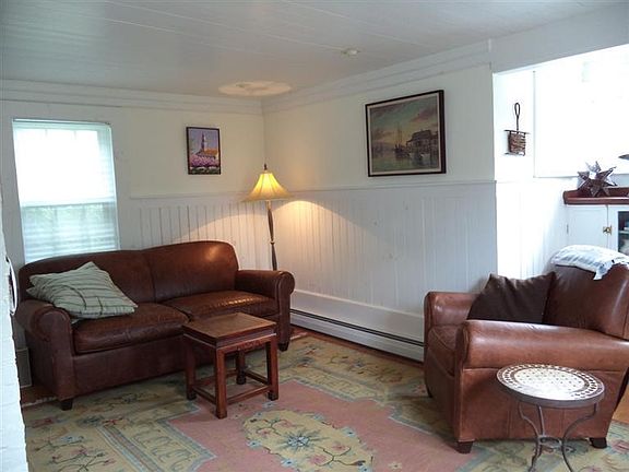 2nd image of 12 Pleasant Street