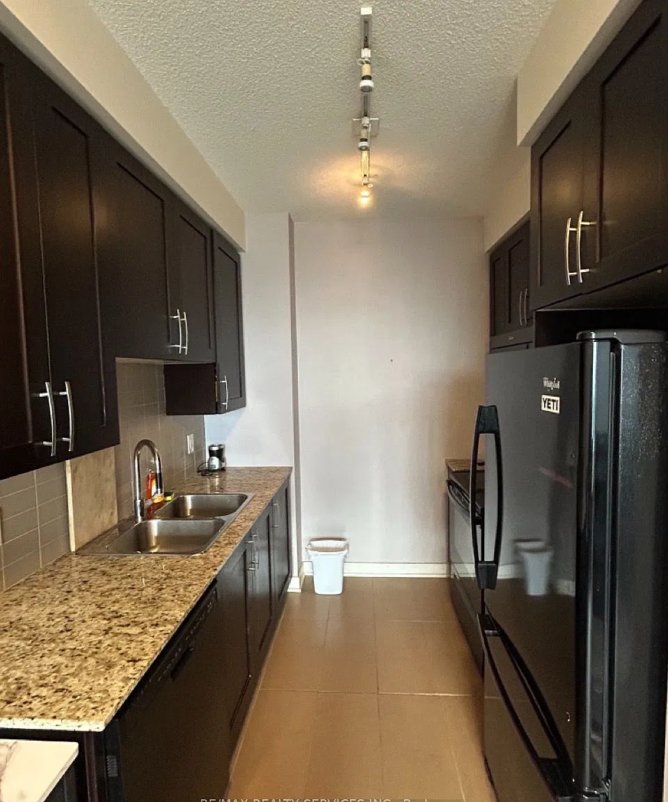 1 bed, $2,100 — Photo 4