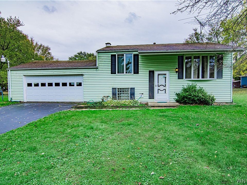 1st image of 11569 Bonnie Lake Dr