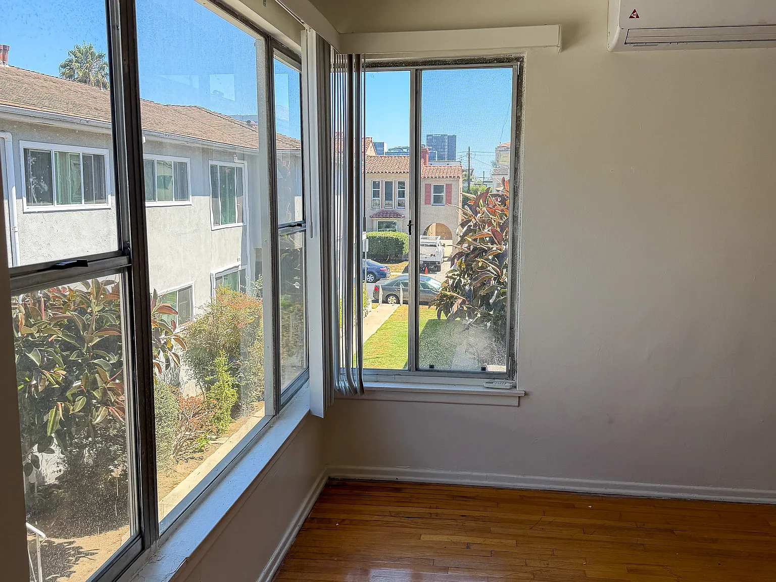 1 bed, 750 sqft, $2,080 — Photo 3