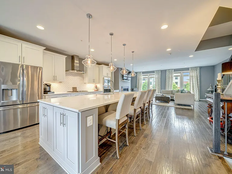 1521 Ribbon Limestone Ter SE — Photo 9