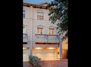 2221 Brun St, Houston, TX 77019