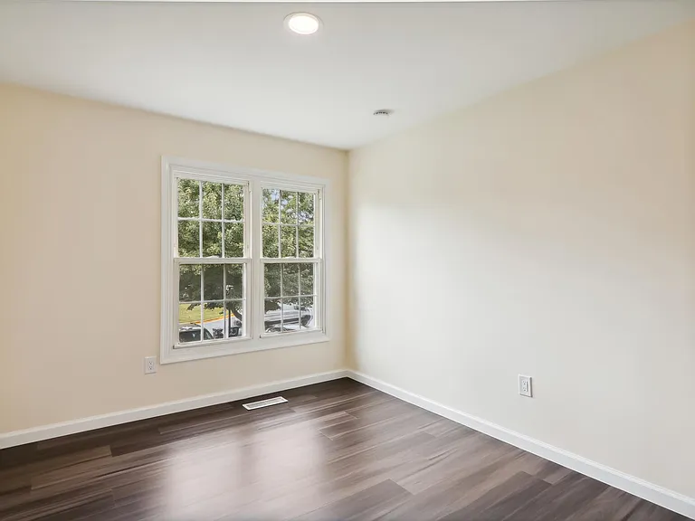 18257 Smoke House Ct — Photo 19