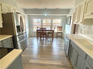 5232 Gale Dr, Virginia Beach, VA 23464