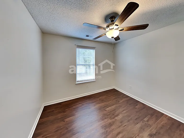 4238 Zephyrhills Dr NW — Photo 18