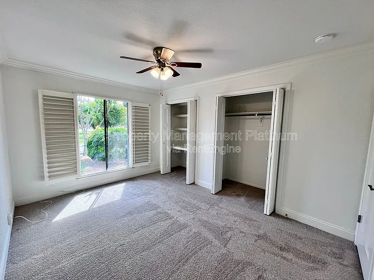9193 N Fowler Ave — Photo 9