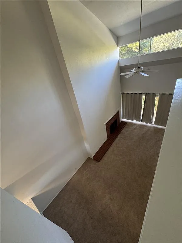 2 bed, 1157 sqft, $3,089 — Photo 2