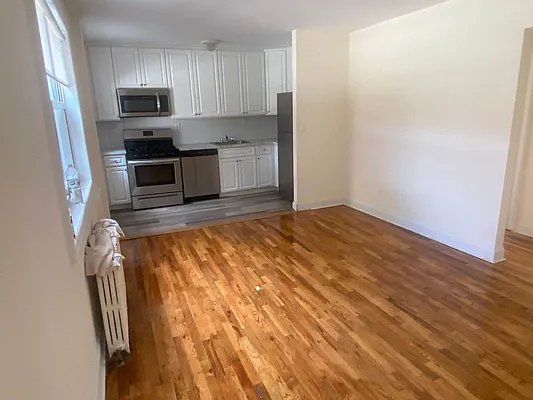 Rented by Voro Purple LLC | media 6