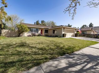 1490 Vallejo Dr, Hollister, CA