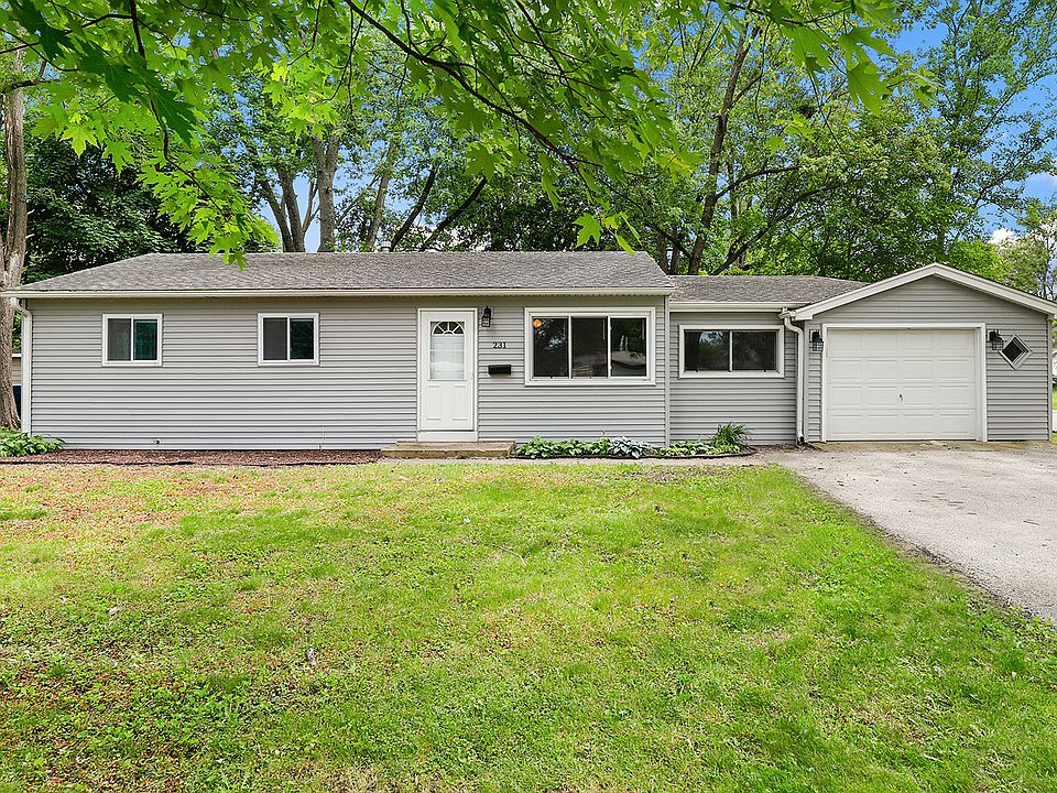 1st image of 231 W 35th St
