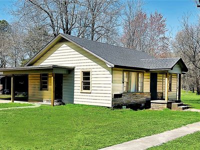 1109 N Phoenix Ave, Russellville, AR, 72801