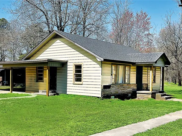 1109 N Phoenix Ave, Russellville, AR 72801